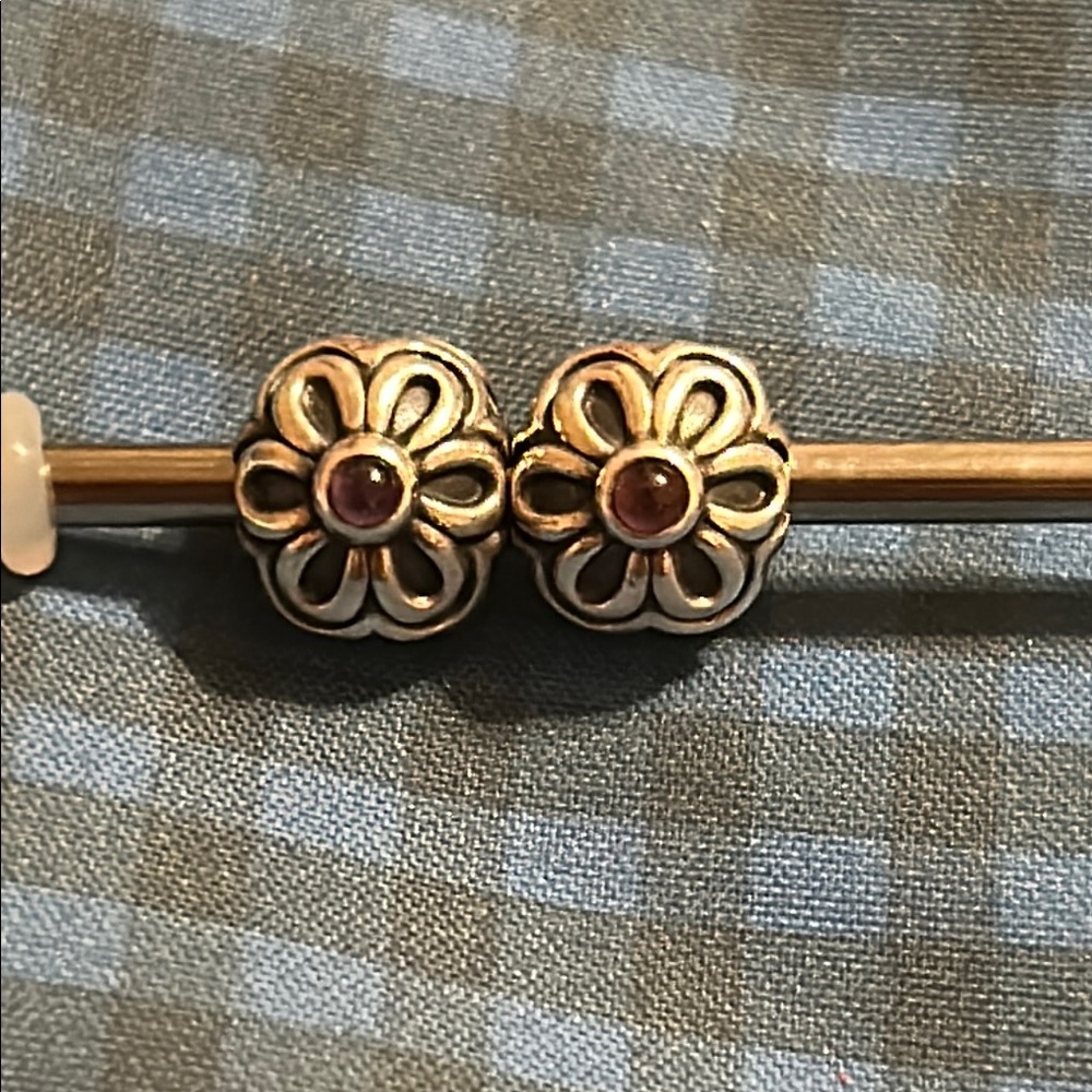 Pandora purple flower clips 2